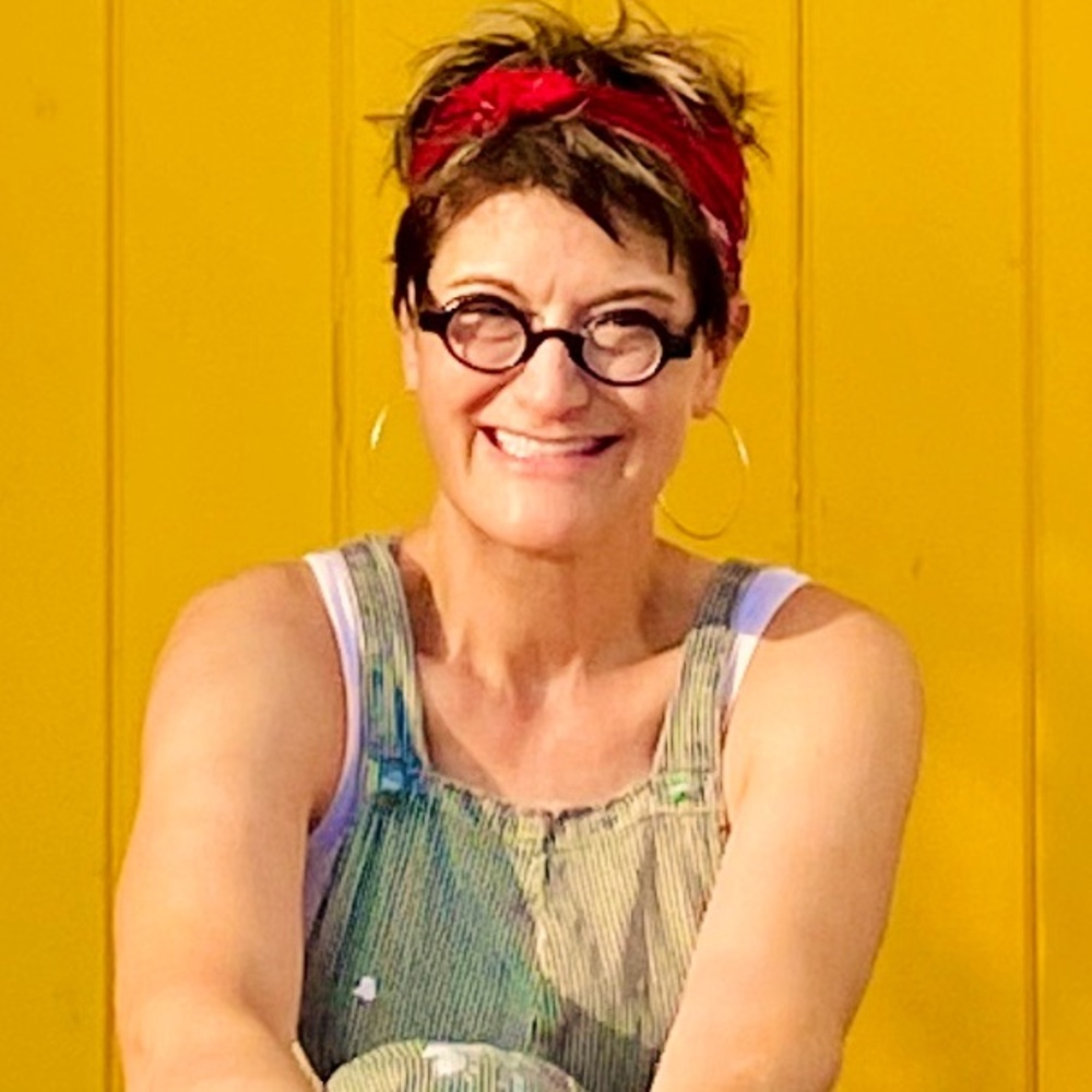 Meet your Posher, Paula